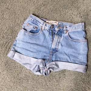 Vintage Gap Jeans cuffed high waist shorts